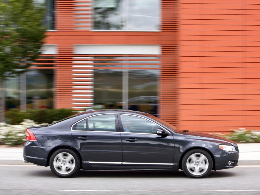  Volvo S80 D5 2009 года  (UK) (фото 12 из 15)